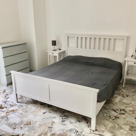 フィナーレ・リーグレLa Casa Di Pietroアパートメント エクステリア 写真